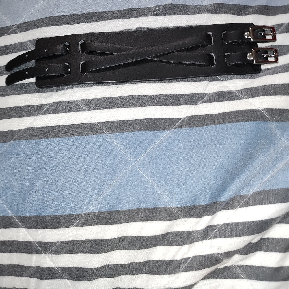 Hot Topic Bonded Leather Cuff/Bracelet